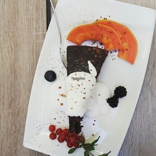 nomnom nomsss chocolate cake... at Selly's Vegan Bar in Passau