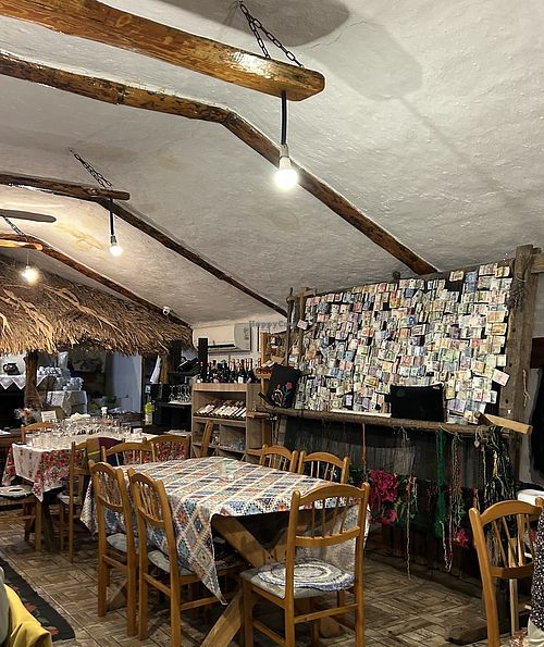 Inside  at Eco-Resort Butuceni in Raionul Criuleni