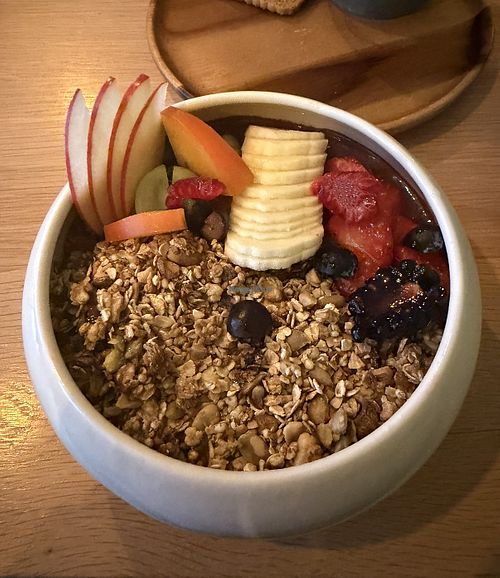 Açaí bowl   at Willa Brunch in Bruges