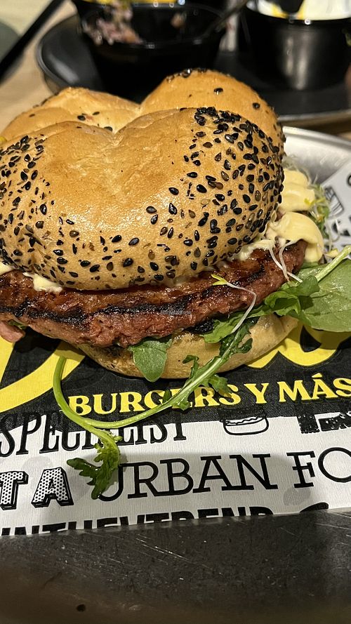 Dedos Vegan No Beef Burguer  at Dedos X-sur | Burgers & Casual Dining in Canarias