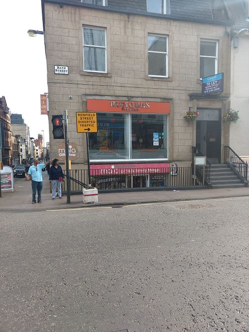 sunshine at Rumours Kopitiam in Glasgow