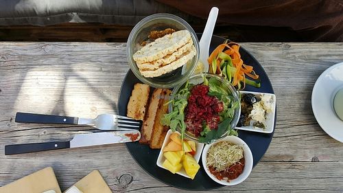 Deftiges Frühstück  (Deluxe Breakfast - w/ GF ";waffles";)  at Moehren Milieu Eco Cafe in Mainz