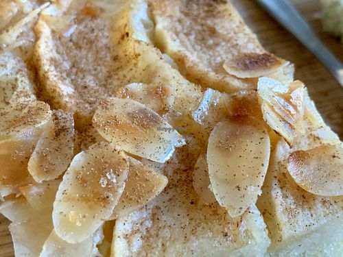apple cake at Moehren Milieu Eco Cafe in Mainz