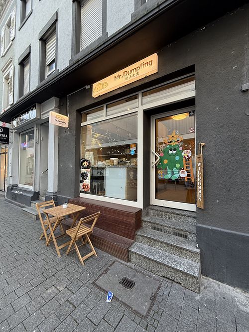 front  at Mr.Dumpling & Noodle in Baden-württemberg