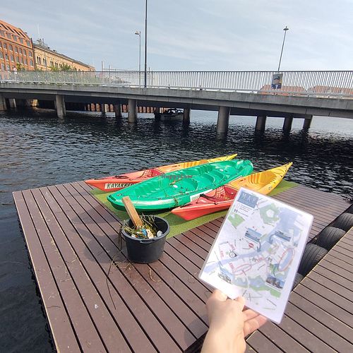 Green Kayak: hire a kayak for free in exchange for collecting rubbish at Kayak Bar in Copenhagen