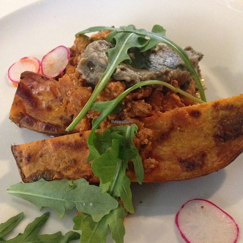 sweetpotato with chickpeastew at OmNam in Helsinki