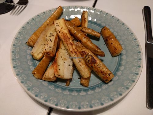 Roasted parsnips at OmNam in Helsinki