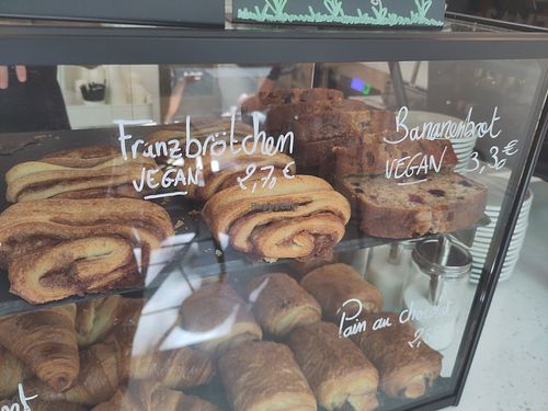 Vegan pastries at Southbank Specialty Coffee in Munich