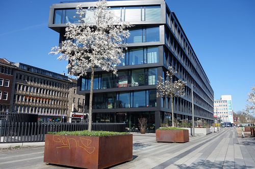 The (slightly hidden) entrance at 60 Seconds to Napoli in Duisburg