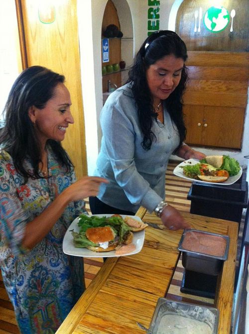 Delicious carrot burgers at Ki'tzen in Guadalajara