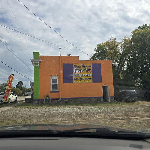 Small, clean,
 friendly staff. at Main Street Taco Express in Hale