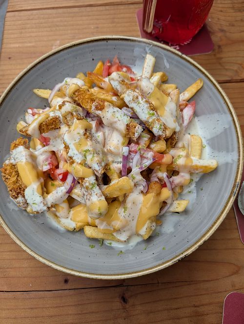 Lime Bowl mit veganen Schnitzelstreifen at Schweinske in Schleswig-holstein