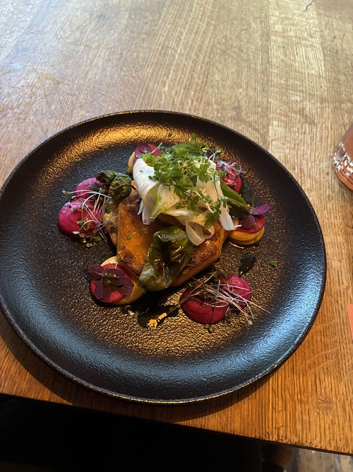 Oven-baked pumpkin (with beetroot and pumpkin hummus, marinated fennel & turnip, grilled padrone pepper) - 15,80 €  at Väike Rataskaevu 16 in Harju Maakond