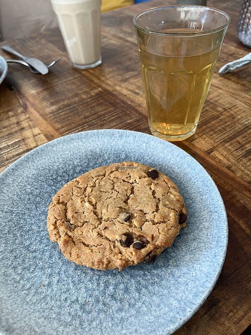 vegan cookie and green tea  at HAVS Nørlev Strand in Hjoerring