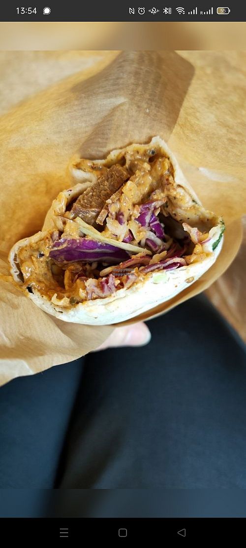 Vegan wrap at Narvesen Jernbanetorget T-bane in Oslo