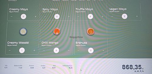 The website shows all vegan options which can be combined in different ways. It tracks the macro nutrients, salt content and other value. at Honu Tiki Bowls - Donauzentrum  in Vienna