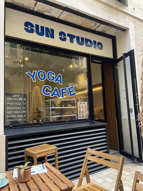 Sun studio front view  at Sun Studio in Provence-alpes-côte D'azur