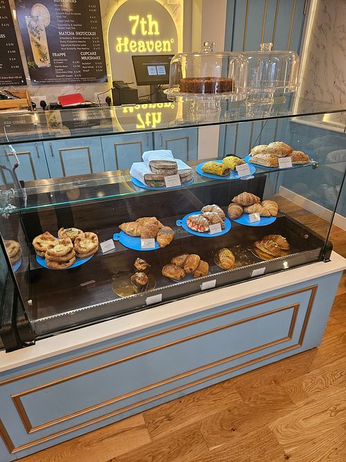  at 7th Heaven in Horsham