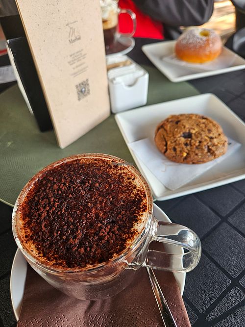 Cookie vegan e mocaccino at Pasticceria Marisa in Veneto