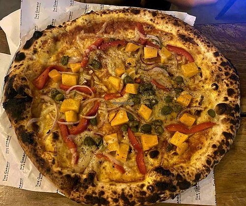 Vegan Veggie Pizza at The Garage Bar & Brewhouse in Mission Beach