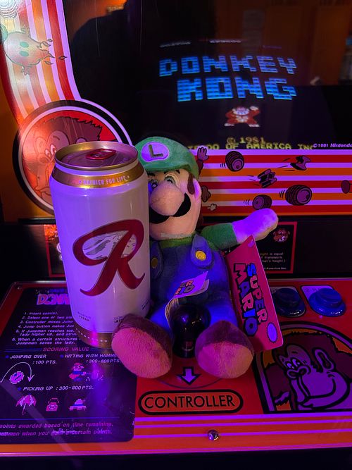  at Gary's Place in Seattle