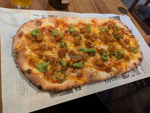 Bbq flatbread at Mocca deli Kalmar in Kalmar Län