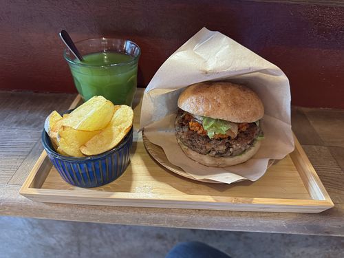 Set meal, 1700¥  at EL VEGAN BURGER in Tokyo
