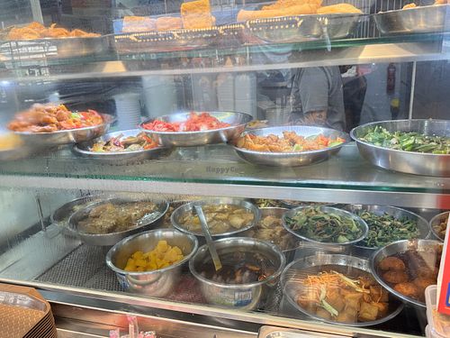 Varieties of mix vegetarian dishes   at Su Xin Kitchen Vegetarian in Singapore