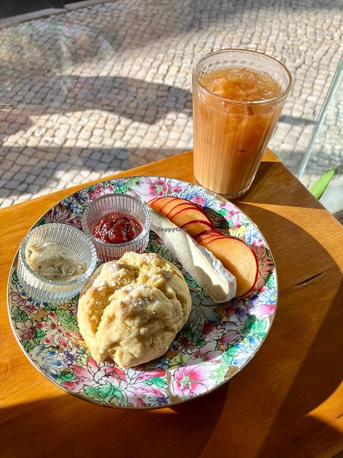Edinburgh Breakie at Casa da Mully in Lisbon