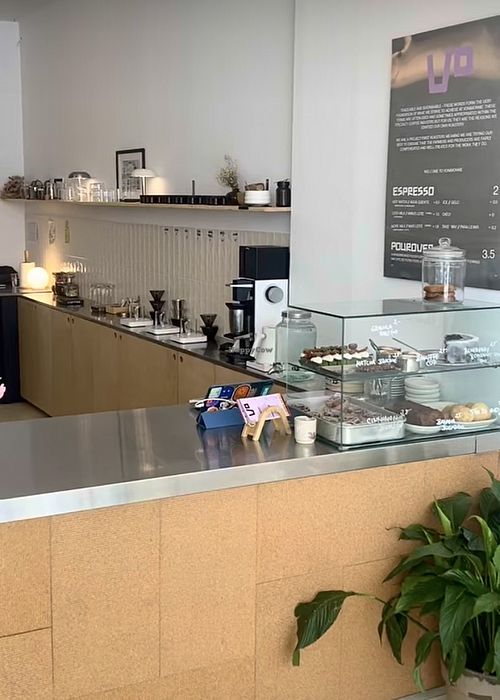 In-house bakes that change overtime   at von&vonnie microroasters in Porto