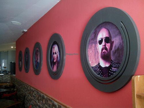 cuadros at Vegan Rock in Sevilla