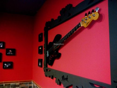 bass at Vegan Rock in Sevilla