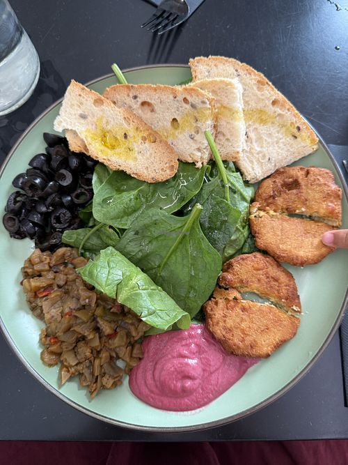 Mediterranean plate   at GIGI - Brunch & Healthy Food in Granada