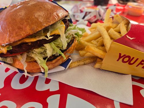  at Hyphy Burger in Oakland