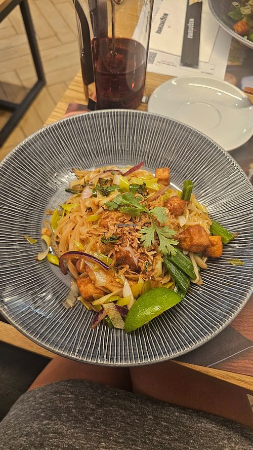 yasai pad thai at Wagamama in 