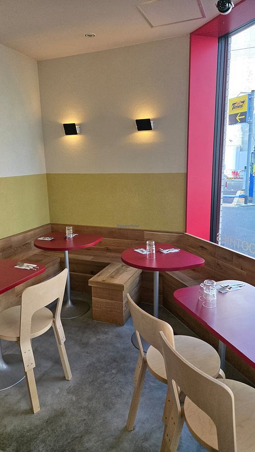 Inside at My Bowl 北堀江店 Kitahorie in Osaka