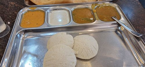 Idili plate at Saravana Bhavan Pure Veg. in Ernakulam