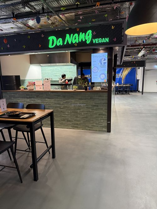 front  at Da Nang Vegan in Essen