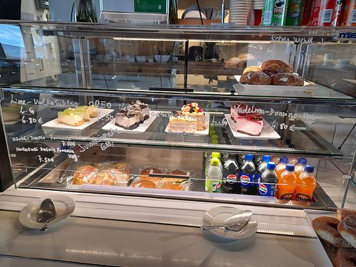 Cakes at Ravintola Nallikari in Pohjois-pohjanmaa