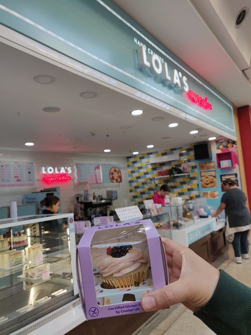 Lemon raspberry muffin at Lola's Cupcakes Bluewater in Dartford
