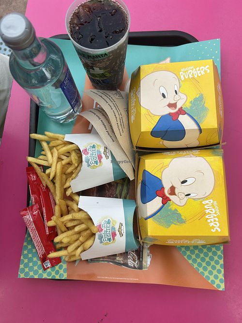 Das Menü   at Porky Pig Diner in Comunidad De Madrid