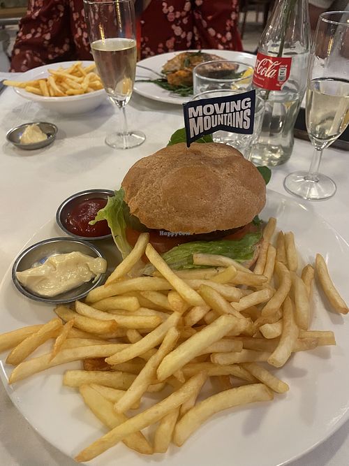 Moving Mountains burger  at Café-Restaurant Amsterdam in Noord-holland