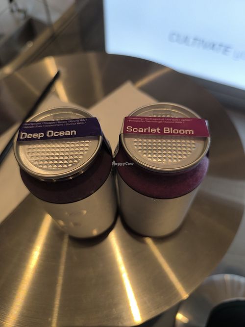 Smoothies at Cult Dusit Central Park in Bangkok