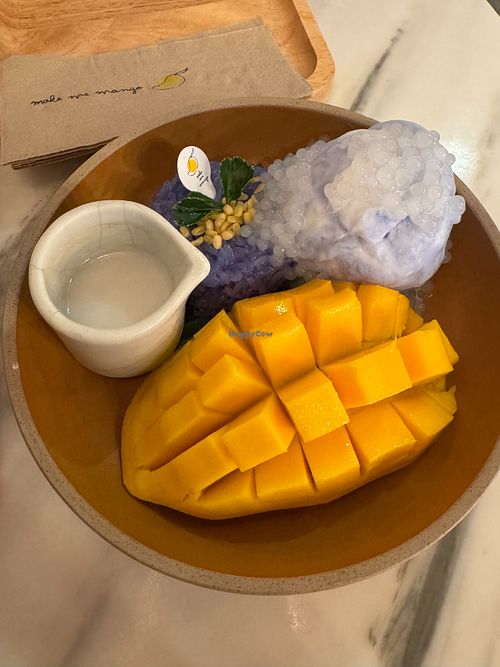  at Make Me Mango Tha Tian in Bangkok