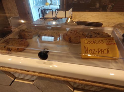 Cookies at Pela Estrada Fora - Café Livraria in Aveiro