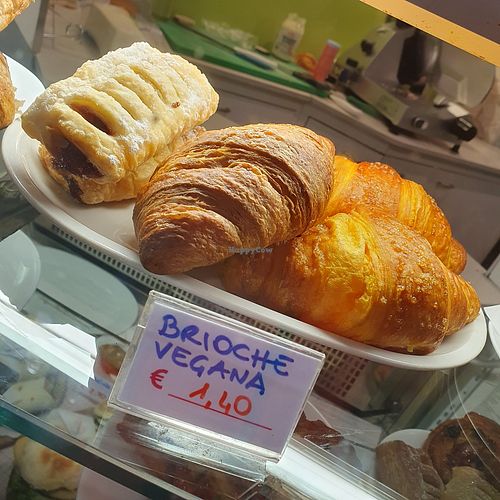 Brioches vegan at Bar Lunik in Emilia-romagna