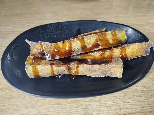 Berenjenas fritas con miel de caña at Bar El Tonel in Andalucía
