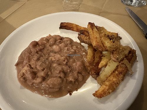 Bean stew with potatoes and parsnips  at Ristorante Agrituristico Il Ciliegio in Toscana