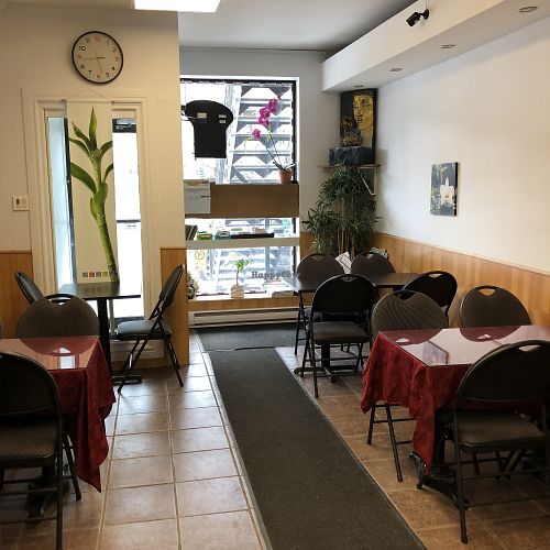 Petit Marché Végé at Petit Marche Vege in Montreal