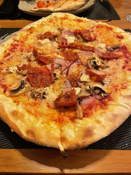 Pizza Tofu  at HEY MAMMA Restaurante in Sant Pere De Ribes